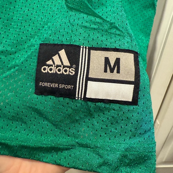 Notre dame jersey size medium like new! - Picture 3 of 4